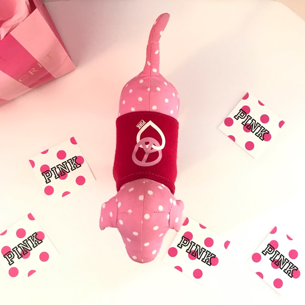 VS Pink Mini Dog Peace Love T (red) dog 0409 2009